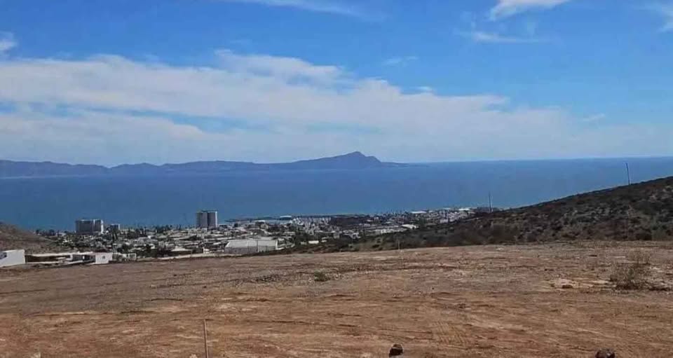 Vista Alta Tierra